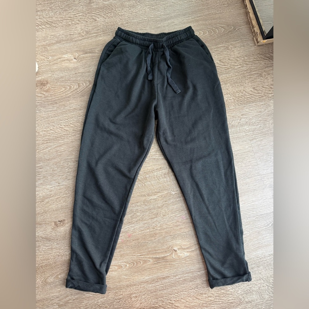 Zara women’s  size M Black Drawstring Joggers